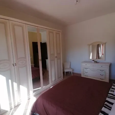 La Petite Maison Lägenhet Pizzoli